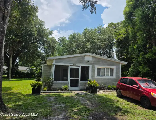 3835 Coolidge Avenue, Mims, FL 32754