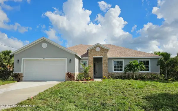 571 Fondulac Street Sw, Palm Bay, FL 32908