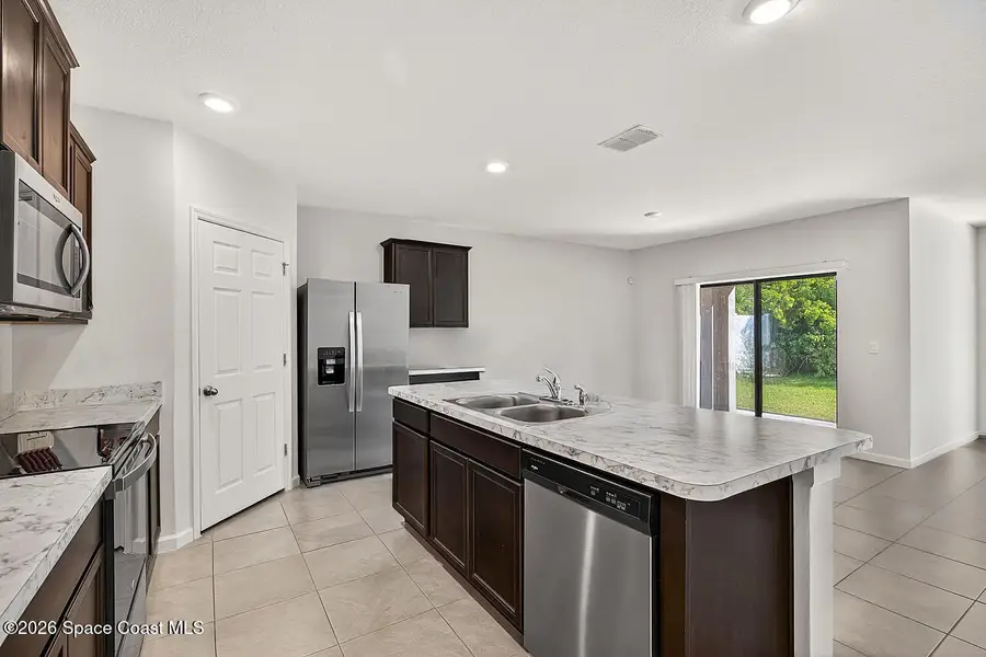 5307 Entertainment Way, Fort Pierce, FL 34947 - #3