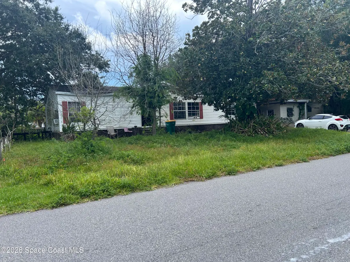 11 Emerald Street, Melbourne, FL 32904 - #1