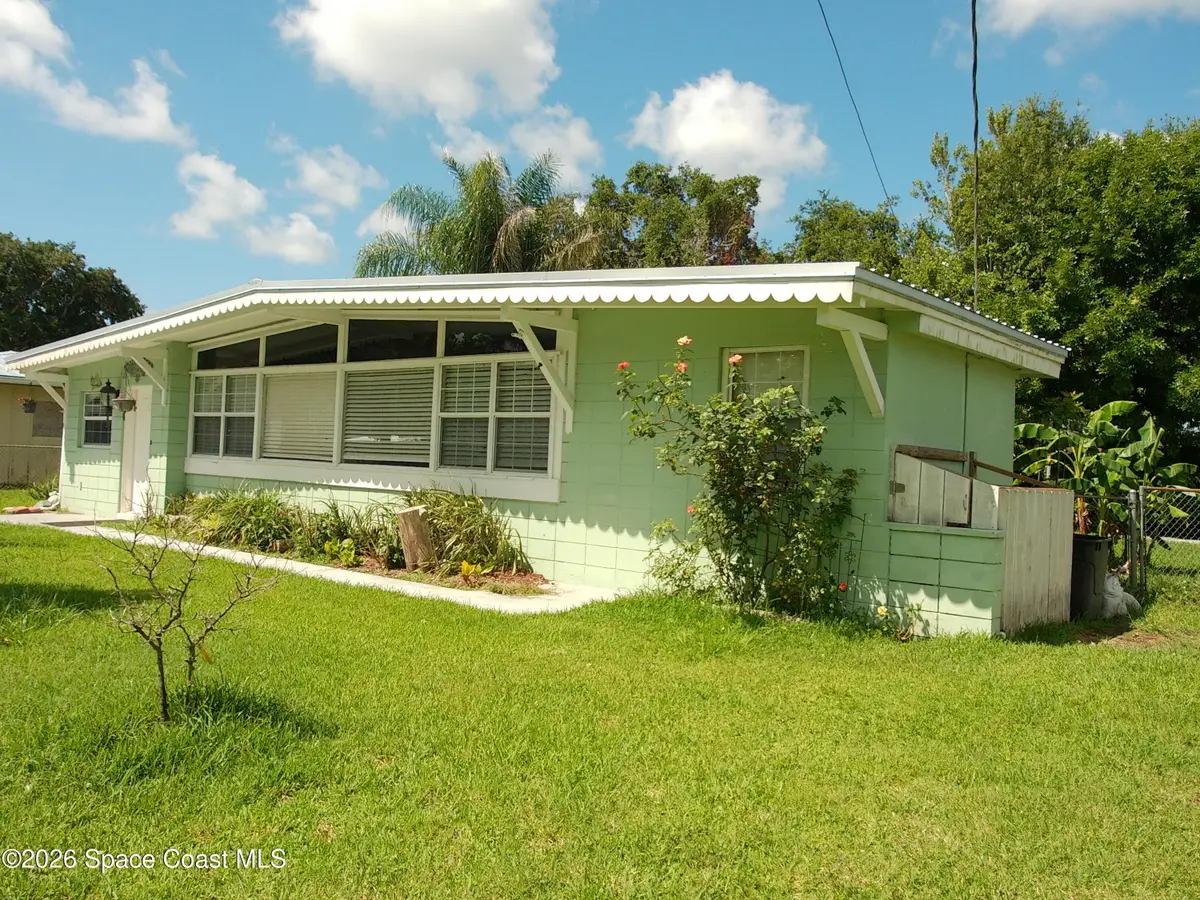 464 Judy Street, New Smyrna Beach, FL 32168 - #1