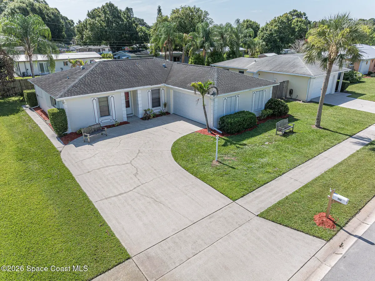 660 26th Court, Vero Beach, FL 32962 - #1
