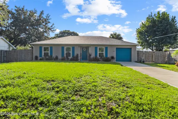 1382 Seahouse Street, Sebastian, FL 32958