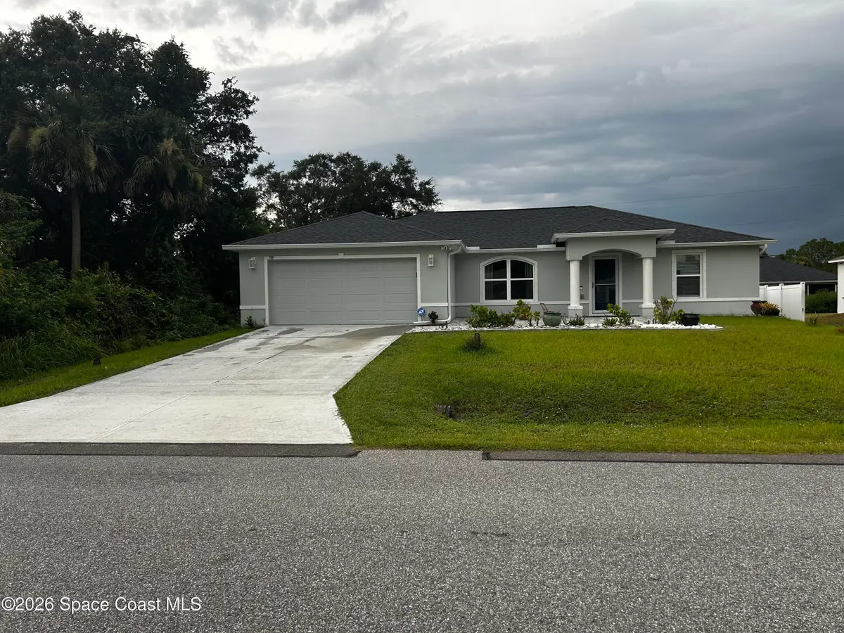 598 Brickell Street Se, Melbourne, FL 32908 - #1