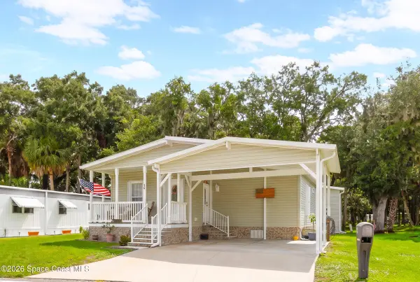 379 Holiday Park Boulevard Ne, Palm Bay, FL 32907