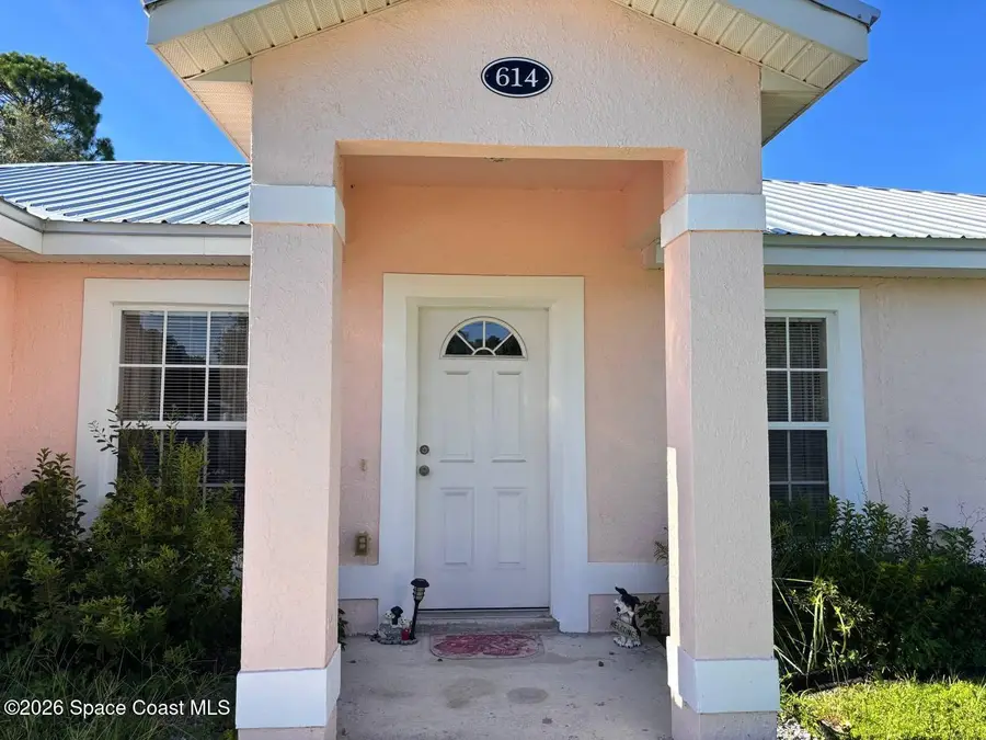 614 Fifth Street, Bunnell, FL 32110 - #2