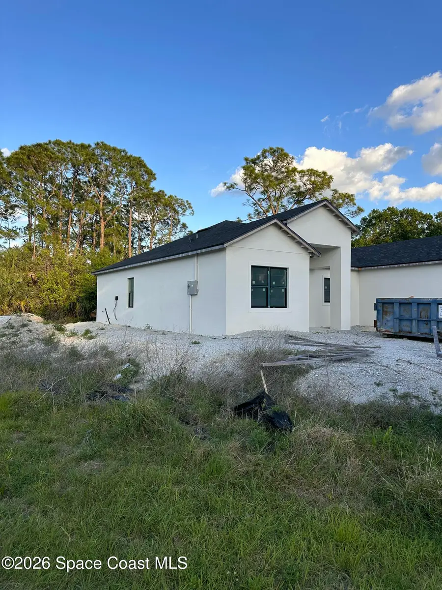 364 Tamarind Circle Nw, Palm Bay, FL 32907 - #2