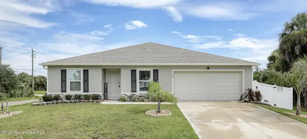 102 Fayetteville Street Sw, Palm Bay, FL 32908