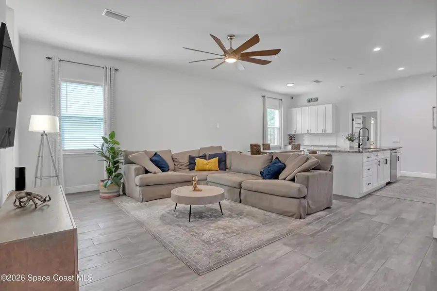 910 Windmill Street Se, Palm Bay, FL 32909 - #2