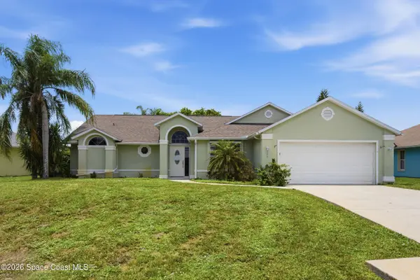 107 Keystone Drive, Sebastian, FL 32958