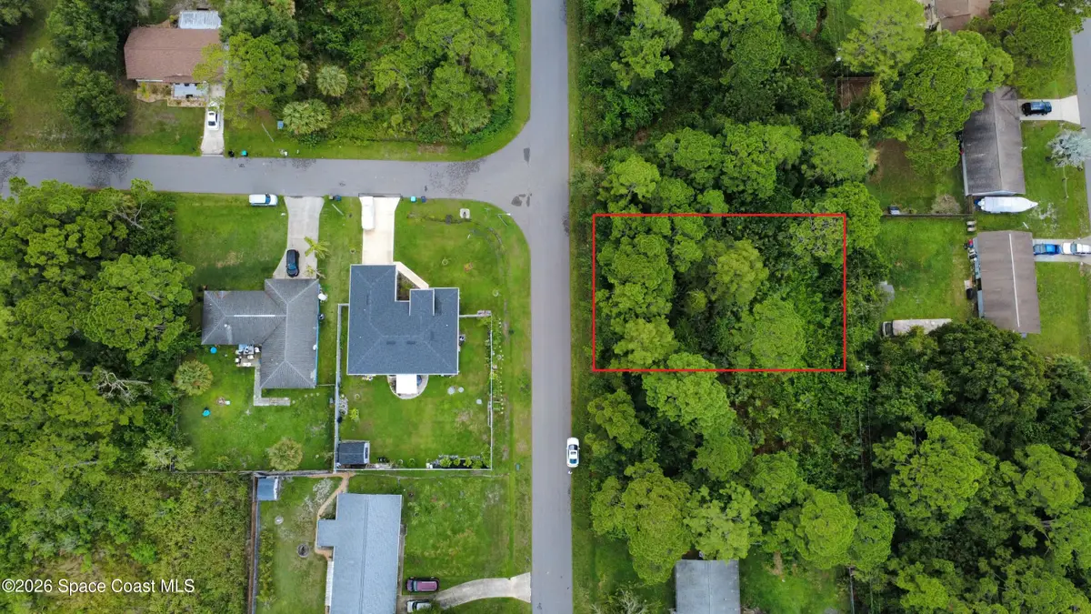 1102 Ivanhoe Street Nw, Palm Bay, FL 32907 - #1
