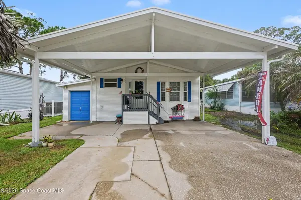 535 Lake Drive #535, Titusville, FL 32780