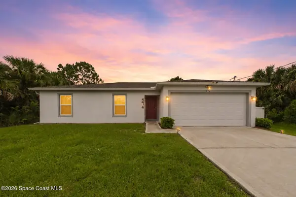574 Lagrange Street Sw, Palm Bay, FL 32908
