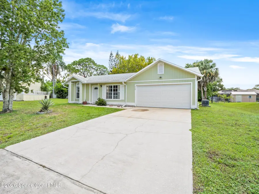 660 Weaver Road Sw, Palm Bay, FL 32908 - #2