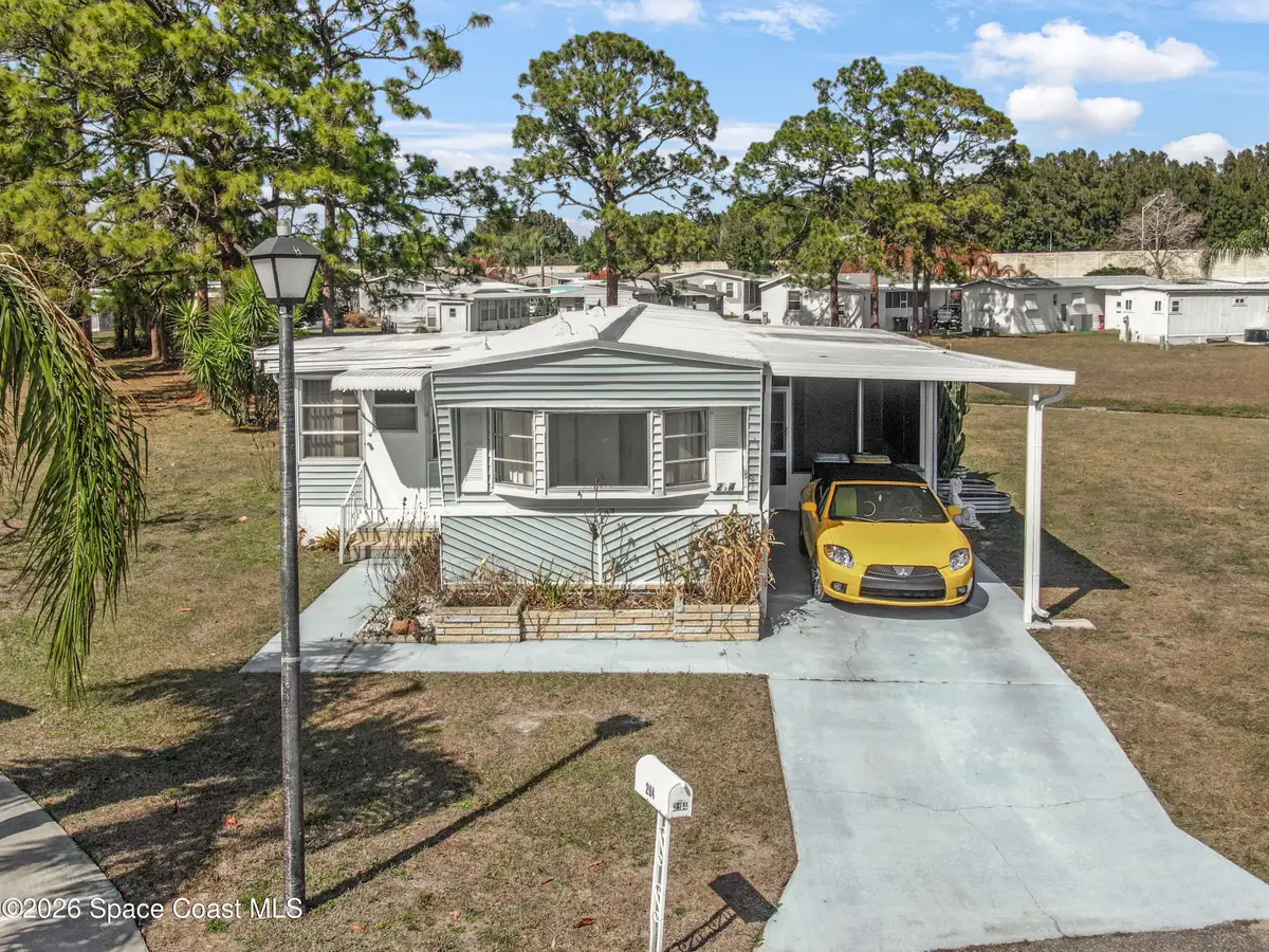 294 Fantasy Court Ne, Palm Bay, FL 32907 - #1