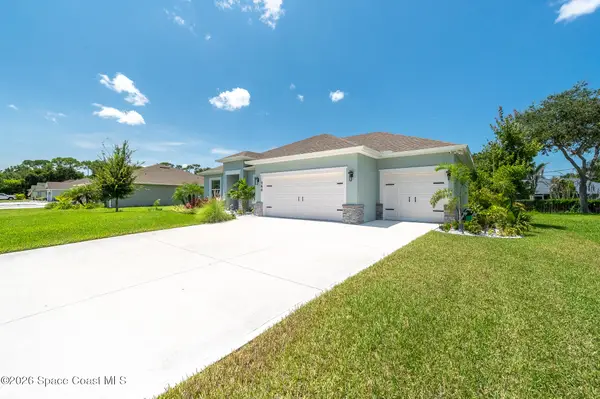 946 Roseland Road, Sebastian, FL 32958
