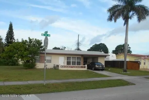2501 NE 8th Avenue, Pompano Beach, FL 33062