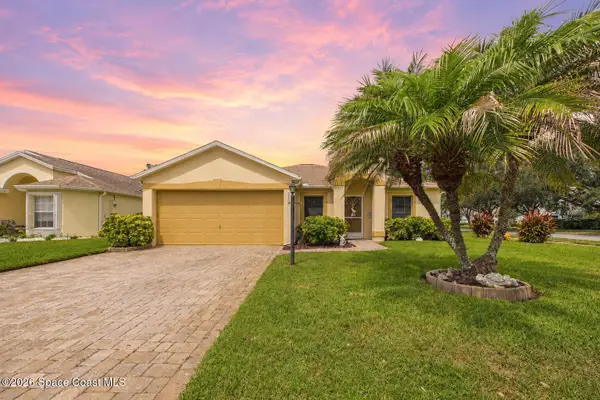 2800 Saint James Lane, Melbourne, FL 32935