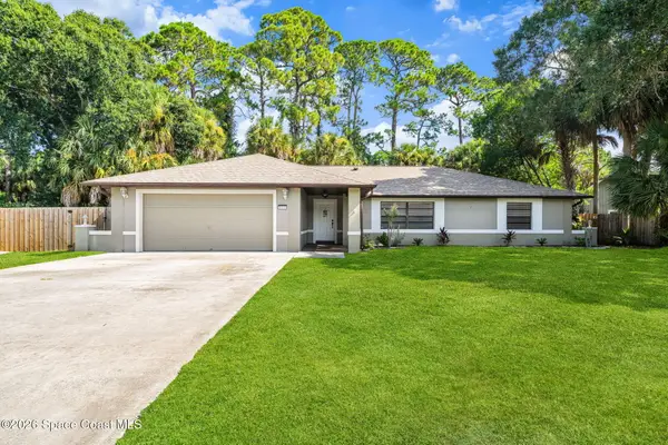 649 Narragansett Street Ne, Palm Bay, FL 32907