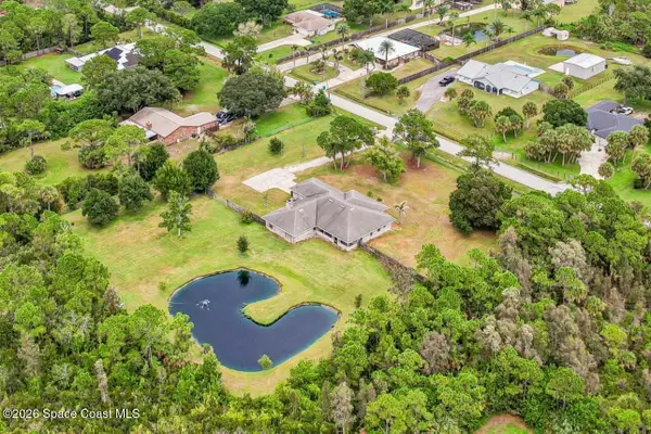 2460 Lacourt Lane, Malabar, FL 32950