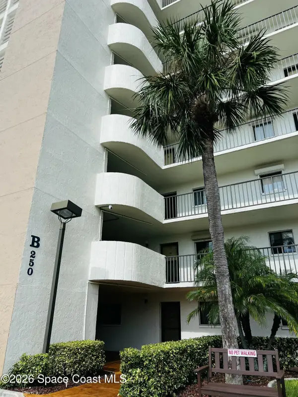 250 S Sykes Creek Parkway #B708, Merritt Island, FL 32952