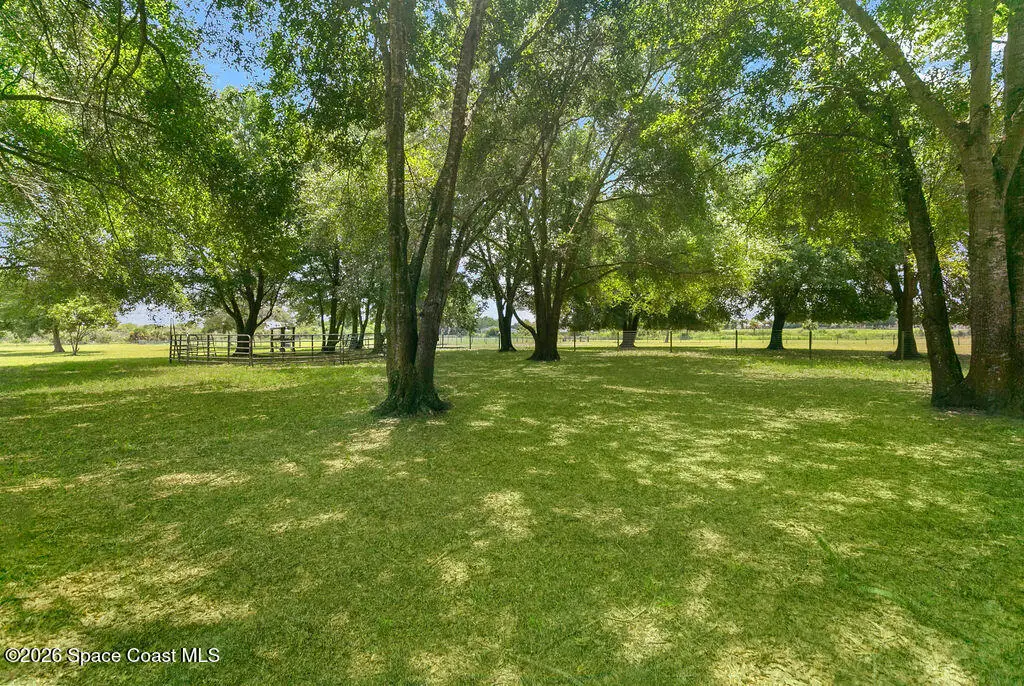 3560 Pennsylvania Avenue N, Mims, FL 32754 - #1