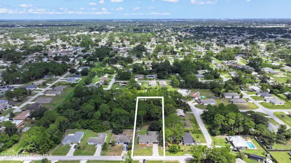 583 Edison Street Se, Palm Bay, FL 32909
