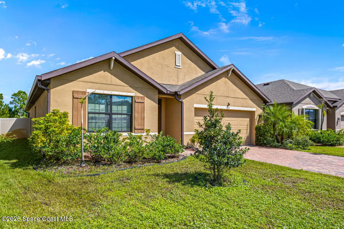 637 Old Country Road Se, Palm Bay, FL 32909 - #1