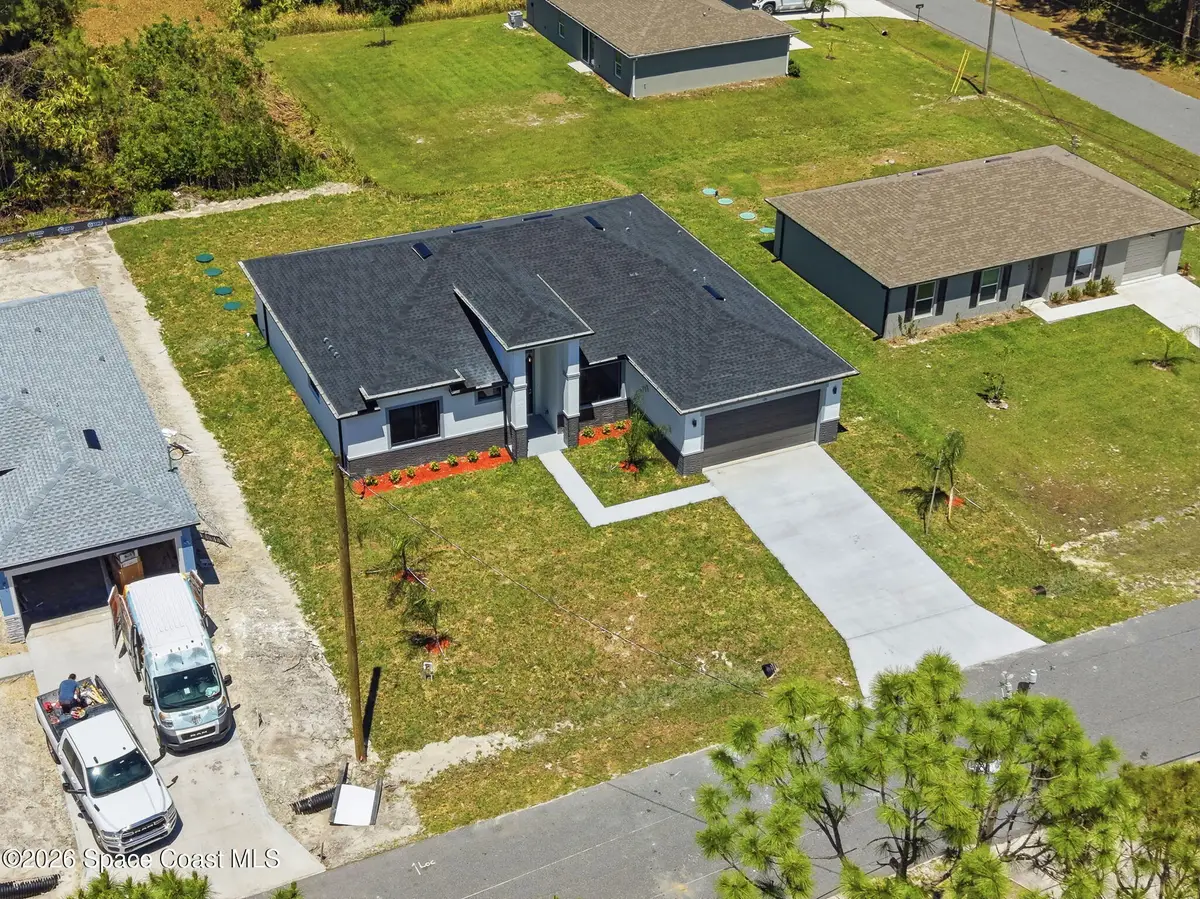 2861 Fontainebleau Avenue Se, Palm Bay, FL 32909 - #1