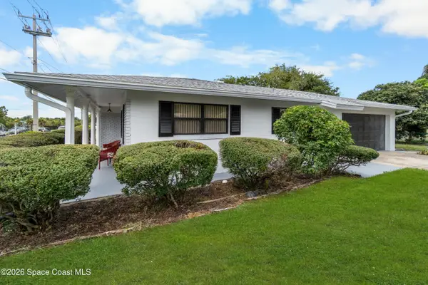 1481 Derbyshire Road, Daytona Beach, FL 32117