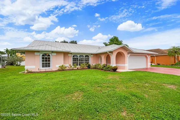949 Carnation Drive, Sebastian, FL 32958