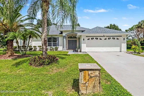 741 Pepper Street Ne, Palm Bay, FL 32907