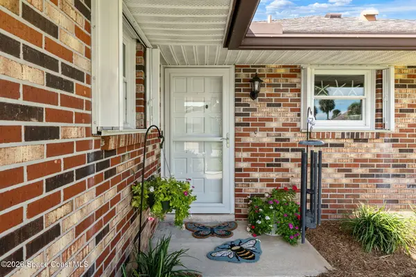 200 Chalet Avenue, Indialantic, FL 32903