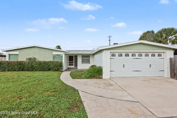 915 Waikiki Drive, Merritt Island, FL 32953