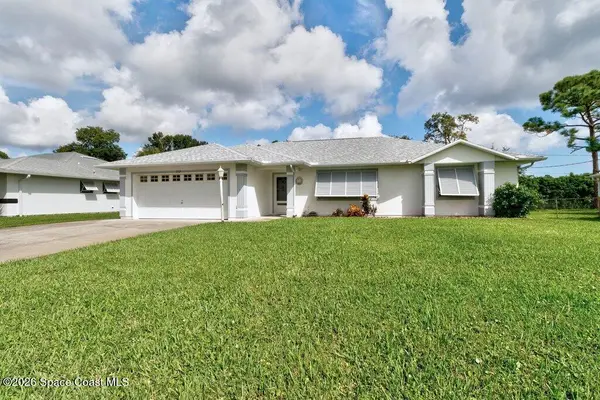 172 Delaware Avenue, Sebastian, FL 32958