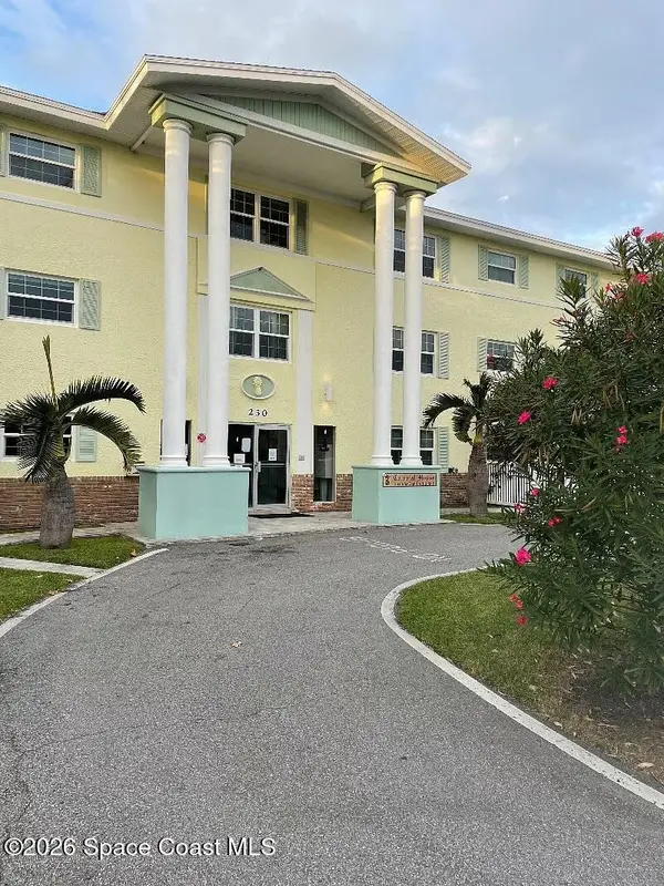 230 Columbia Drive #111, Cape Canaveral, FL 32920