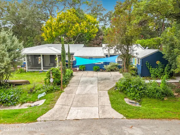 560 Live Oak Avenue, Keystone Heights, FL 32656