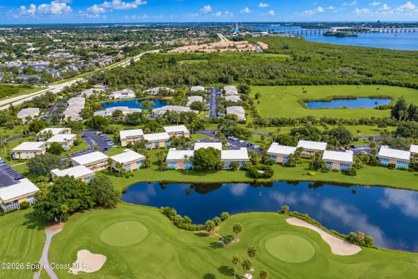 34 Vista Gardens Trail #105, Vero Beach, FL 32962