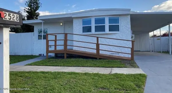 2528 Chatham Way Ne, Palm Bay, FL 32905