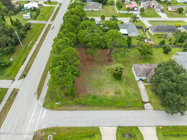498 Haskell Avenue Se, Palm Bay, FL 32909
