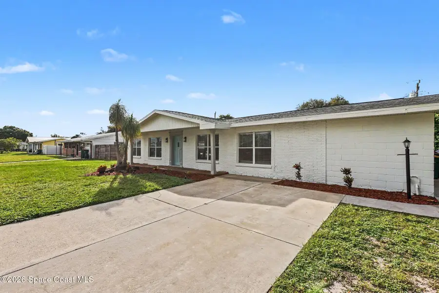 2419 Lakeview Drive, Melbourne, FL 32935 - #3