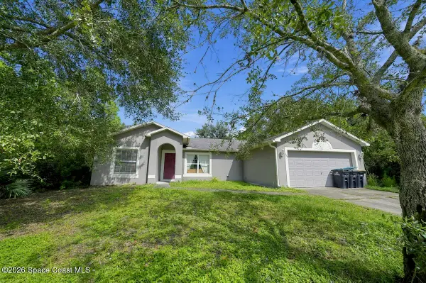 857 Sarasota Drive Se, Palm Bay, FL 32909