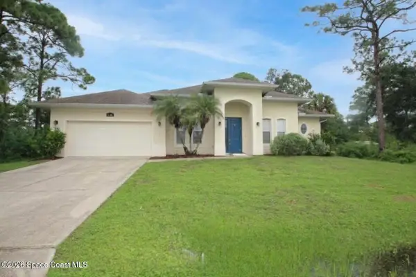 1131 Larkspur Street Se, Palm Bay, FL 32909
