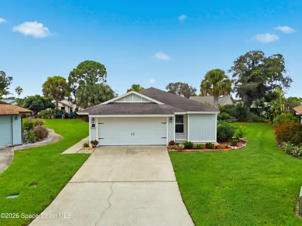 527 Oak Mont Place, Melbourne, FL 32940