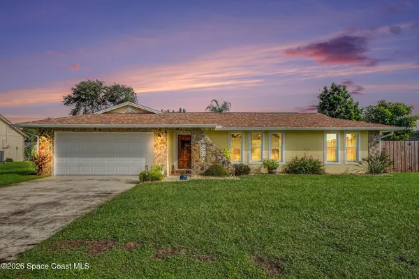 2137 Greyfield Street Ne, Palm Bay, FL 32907