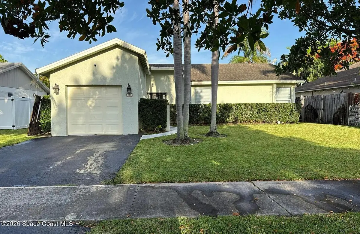 307 NW 39th Way, Deerfield Beach, FL 33442 - #1