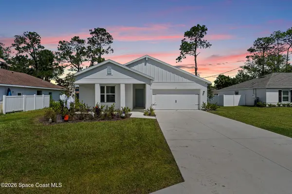 17 Birchwood Place, Palm Coast, FL 32137