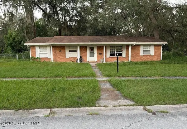 3387 Shenandoah Drive E, Orange Park, FL 32073