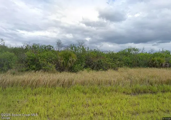 2395 SW Kentucky Drive Sw, Palm Bay, FL 32908