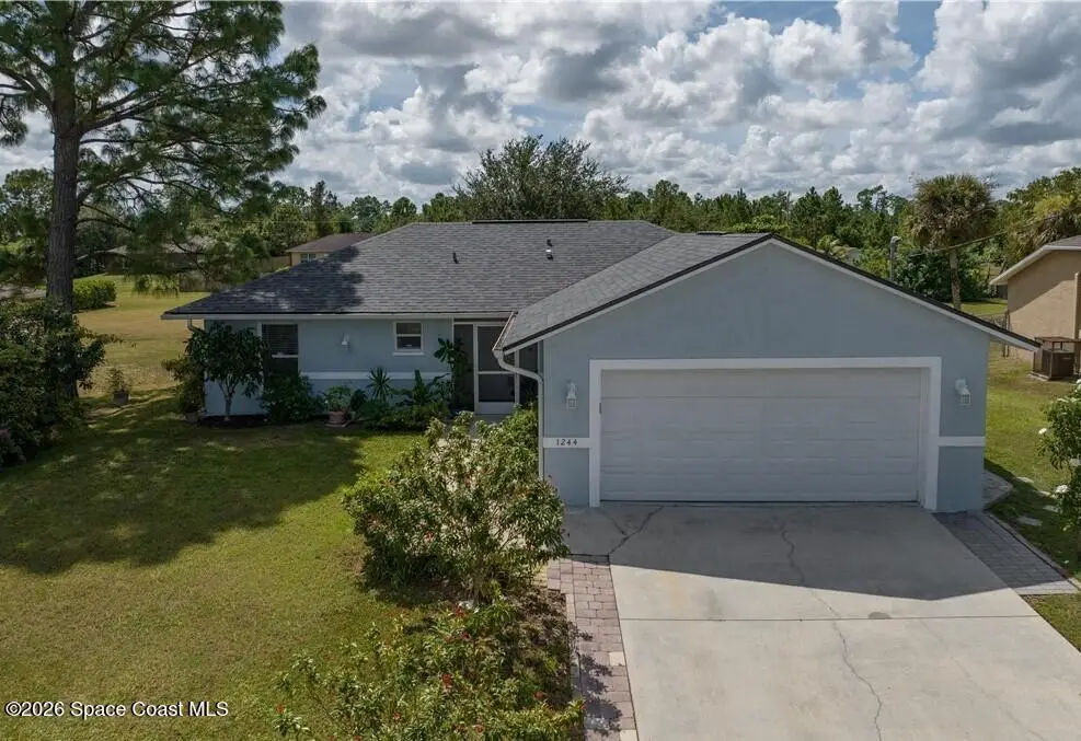 1244 Ermine Street E, Lehigh Acres, FL 33974 - #1